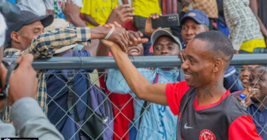 Udube waqonda ekhaya uKhama Billiat ekhishwa ngelibomvu