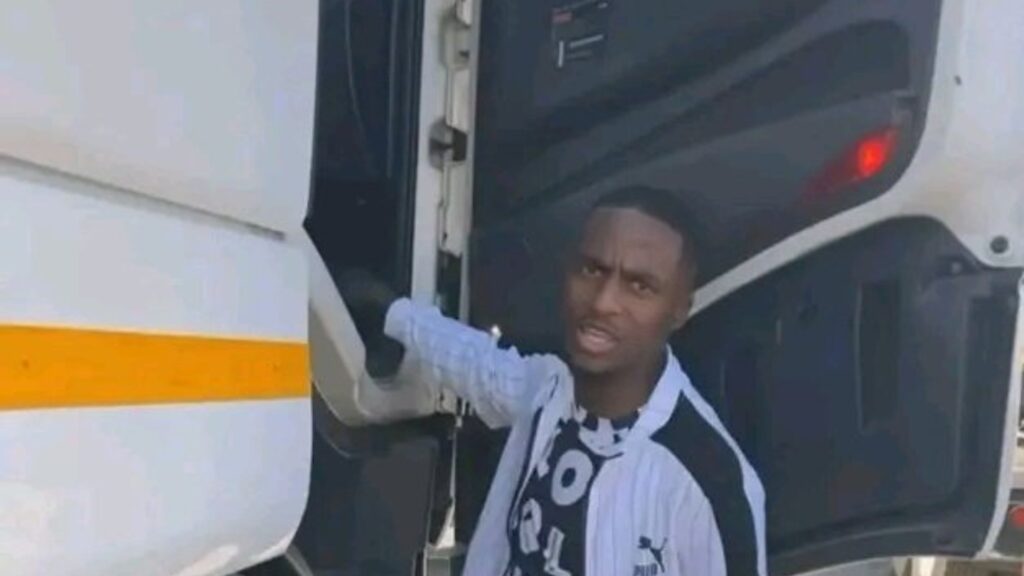 UThembinkosi Lorch uqala ibhizinisi, usaziwayo uyamsola