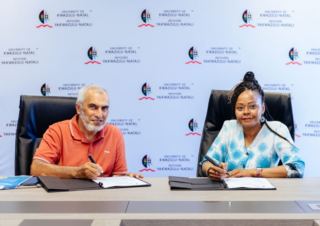 I-Durban City nenyuvesi nezivumelwano sokukhulisa ibhola