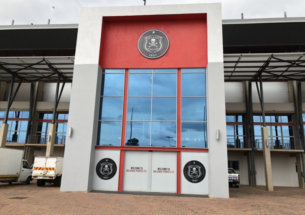 I-Orlando Pirates ihlola isibabuli somgadli waseZambia