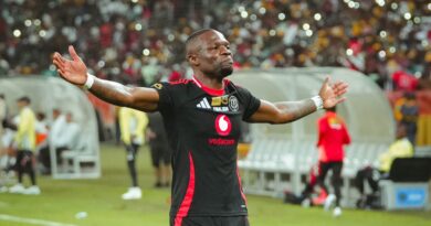 UTshegofatso Mabasa uphawula ngokugajwa kwi-Bafana 