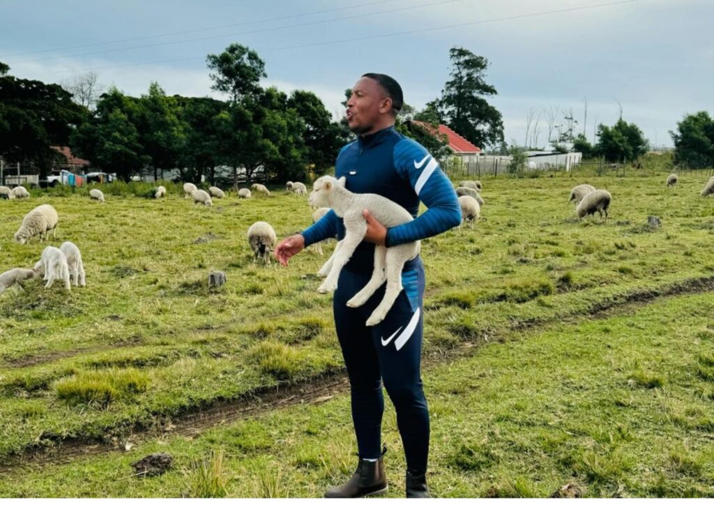 Kwenzakalani ngo-Andile Jali? UMakaab uyacacisa