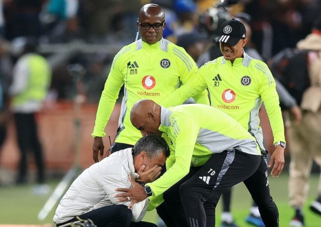 Sidalula igama lobhekwe ukuvala esika-Riveiro kwi-Pirates