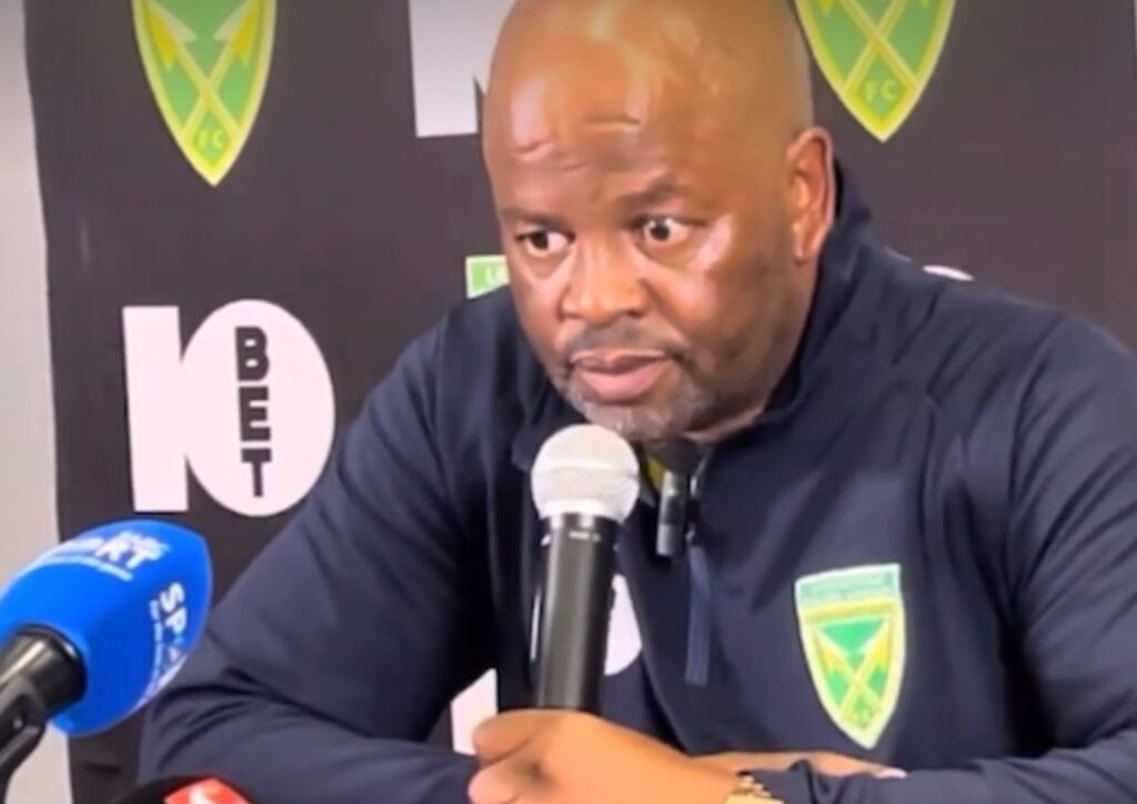 UManqoba Mngqithi uncoma i-Orlando Pirates ‘eyenze lukhulu’