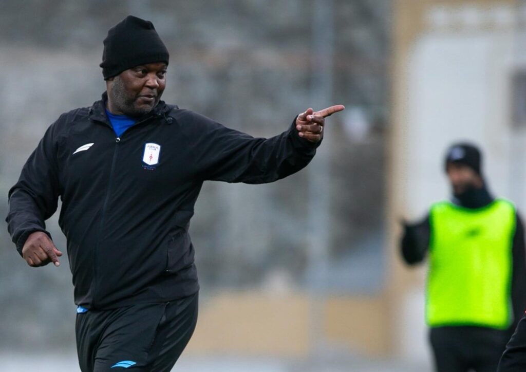 UPitso Mosimane uveze umuzwa ngokuqeqesha i-Orlando Pirates