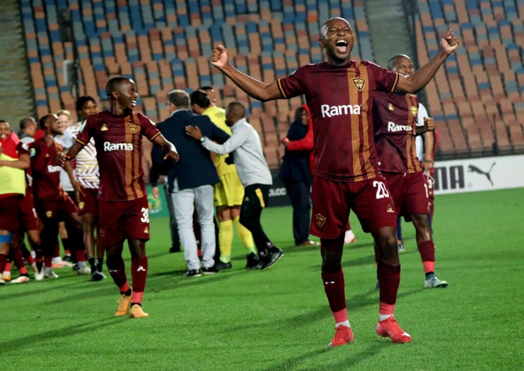 USteve Barker uveza icebo agqilaze ngalo i-Zamalek