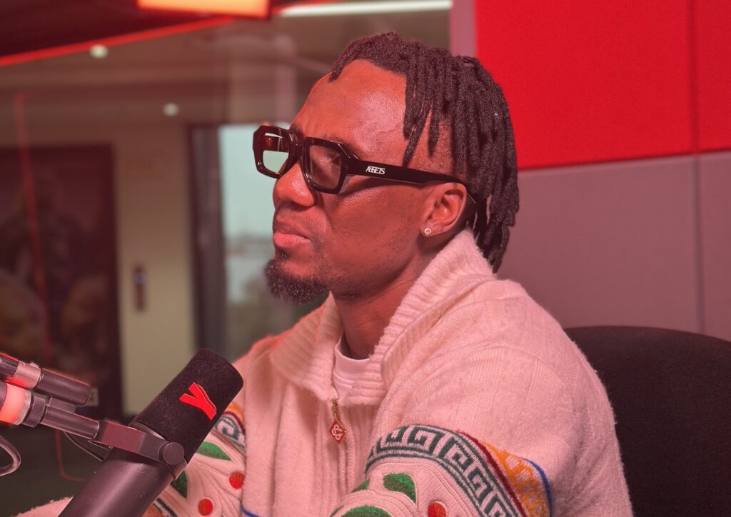 UTeko Modise ugonyuluka ngokwenza axolise kuKhoza