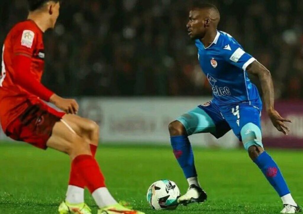 UKhan 'uthiphisa' iChiefs ngo-Lorch noSipho Mbule