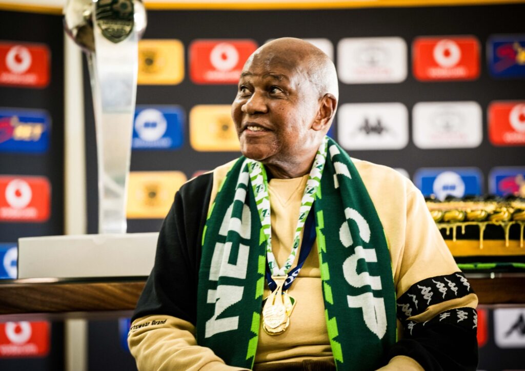 UYusuf Maart ubabaza ukwesekwa kwabe-Chiefs usihlalo wayo