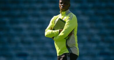 UMandla Ncikazi uphawula ngekusasa lakhe kwi-Orlando Pirates