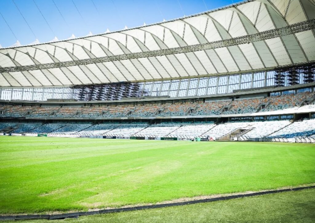 Isikhulu siphawula ngesimo ‘esibi’ se-Moses Mabhida Stadium