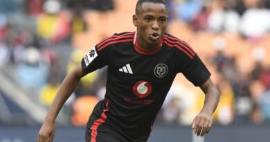 UMandla Ncikazi usola iGalaxy ngekwenze kuRele Mofokeng