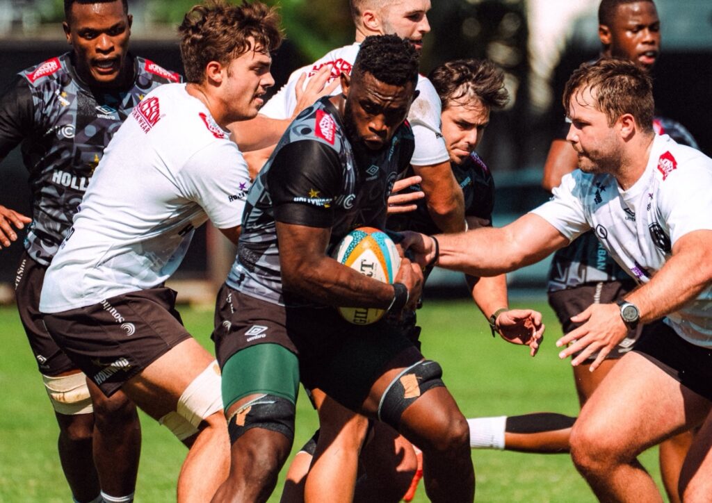 BUKA: Abe-Sharks baqoka abahamba nazo kwiChiefs nePirates