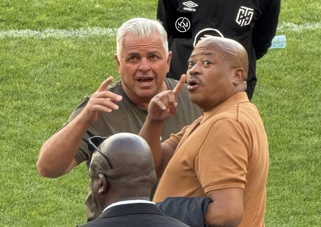 Ingwazi iveza ukuthi uBobby wayixhopha kanjani i-Pirates eyisayina