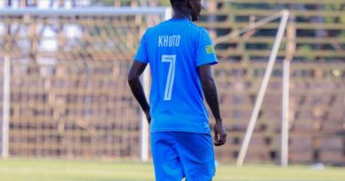 Uguqe ngedolo ‘wathandaza’ iBucs owe-Orbit encenge abadlali
