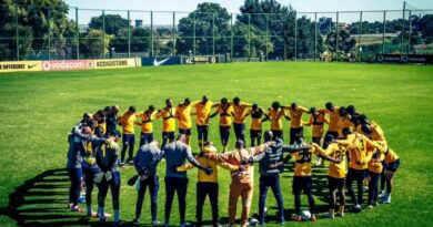 I-Chiefs ezingxoxweni neSuperSport ngowaduma kwiPirates