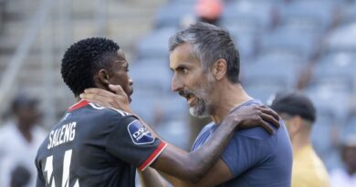 Izovezwa kumabonakude eka-Saleng ne-Orlando Pirates