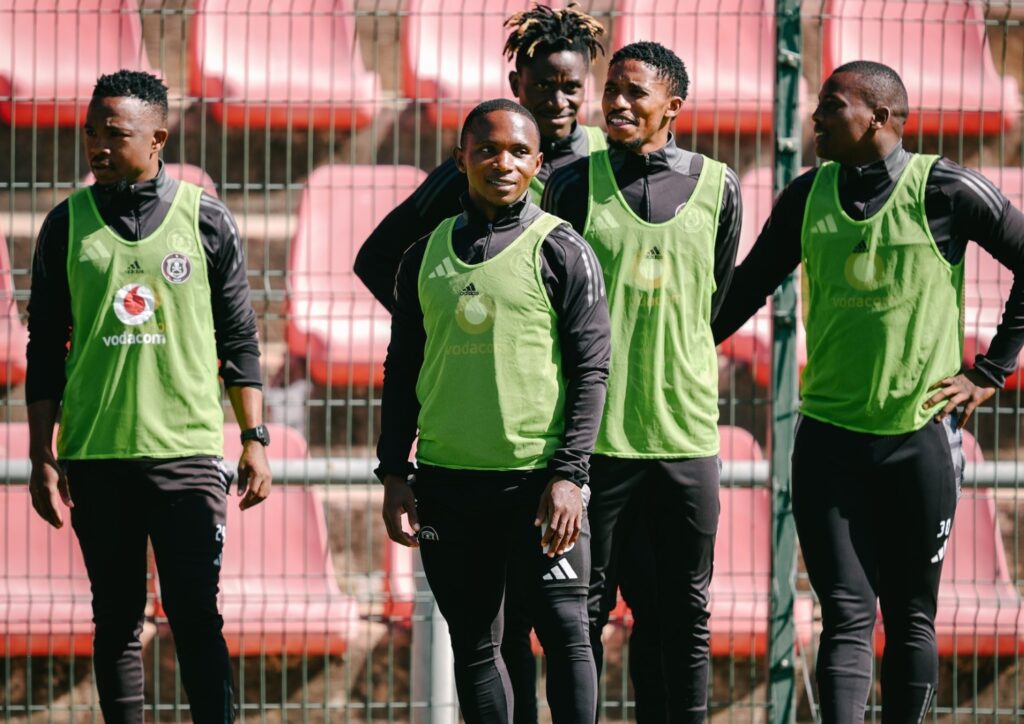 IGallants iconsa amathe ngongase aqathazwe yi-Pirates