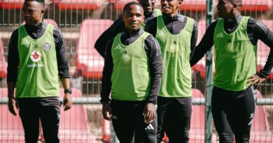 IGallants iconsa amathe ngongase aqathazwe yi-Pirates