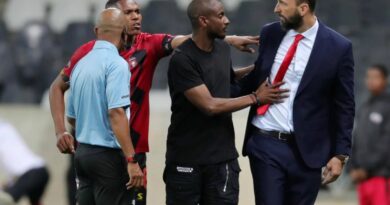 U-Ramović uzifake zaphelela ku-Mokwena eqhuba ‘impi’ 