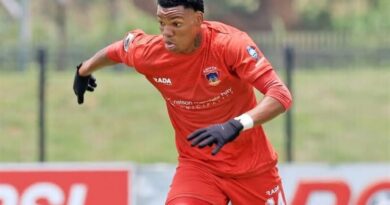 Ingwazi ye-Pirates iveza engakuzwa kahle ngohalelwa yileli qembu