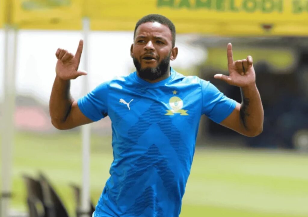 UMakaab ubhimbile ngakusho ngeKaizer Chiefs no-Mbule
