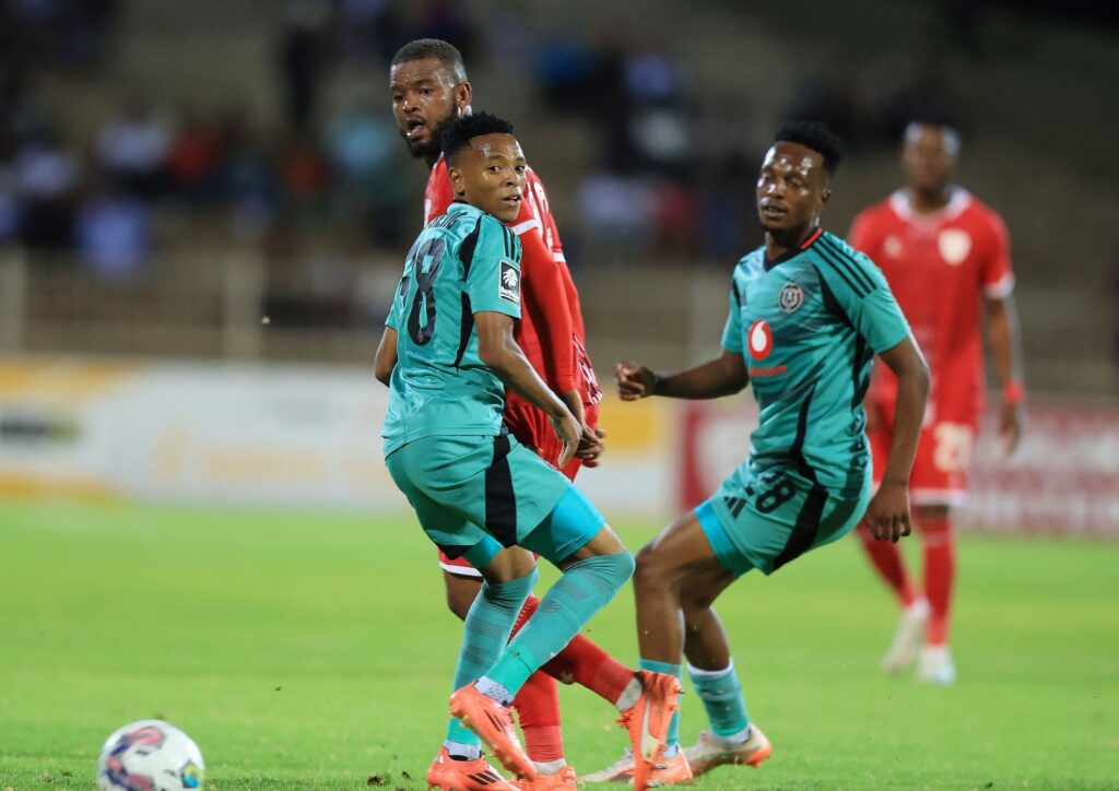 Kufezeke ‘iphupho’ lomqeqeshi omusha we-Pirates ngoMbule