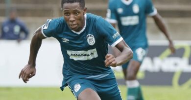 UTshepang Moremi ‘usephahlukile’ ngokujoyina iPirates