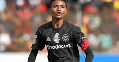Owakhuliswa yi-Orlando Pirates ubheke kwelase-US