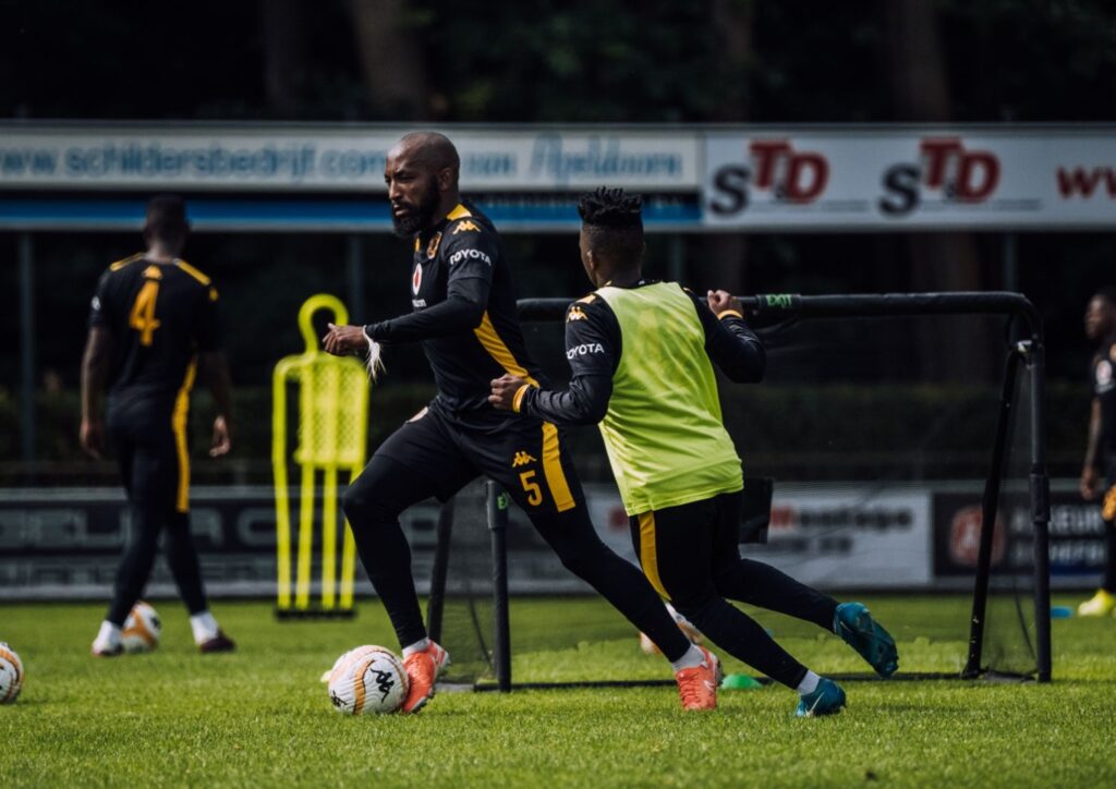 OweNijmegen uveza okumchaze nge-Chiefs yize beyihlulile