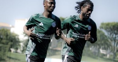 Isasasa u-Nkota ejima nengwazi, akumthusi obemcija kwiBucs