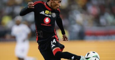 IPirates ‘impintshise’ eka-Saleng ibonga uNdlondlo
