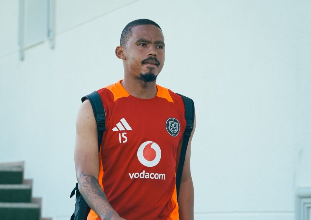U-Appollis uphawula ngempilo entsha kwi-Orlando Pirates