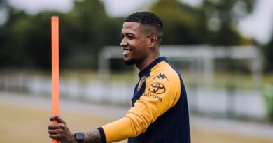 URushin Dortley weChiefs ubhoboka ngobuhlungu bokulimala
