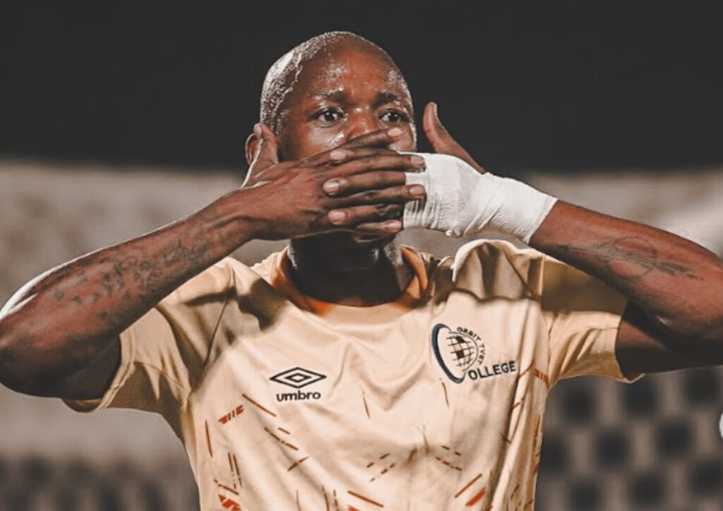 Umgadli ushiya i-Orbit ngoba ufuna "ukuthula"