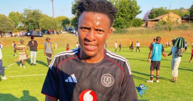 Ophuma enkulisa ye-Chiefs uvuselelela ibhola lakhe kwiBucs