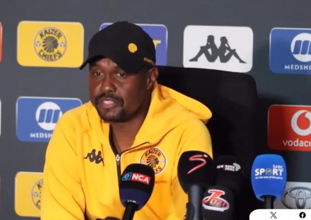 Uvele wacikeka uCedric Kaze ebuzwa ngekusasa labo kwi-Chiefs