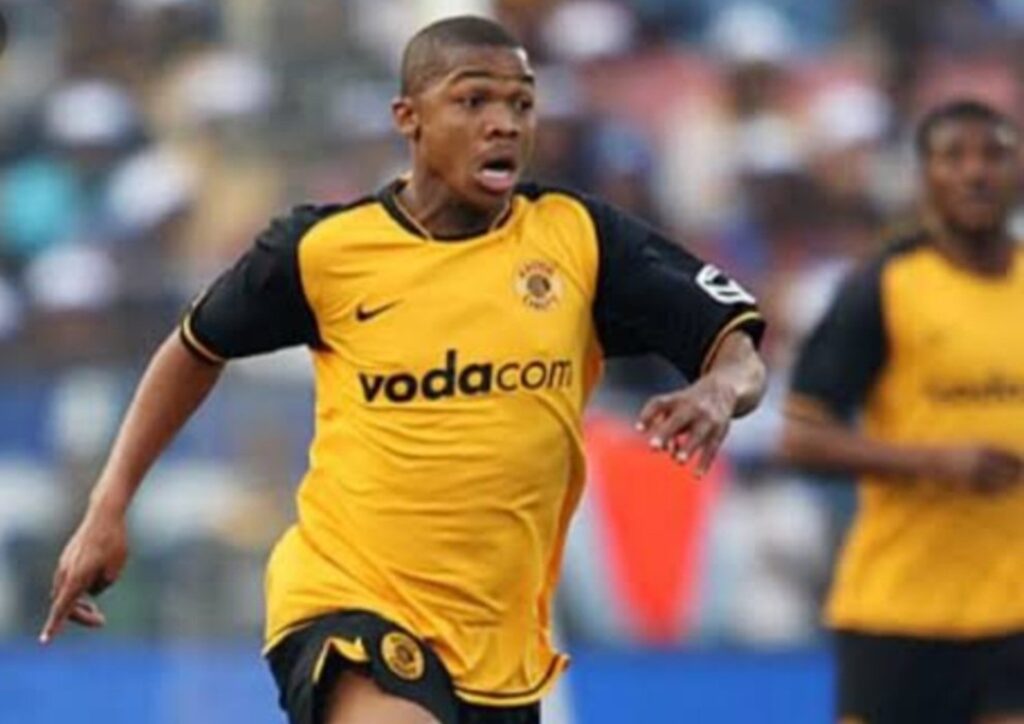 U-Schalkwyk udalula iholo elamshiyisa iChiefs waya kwiBucs