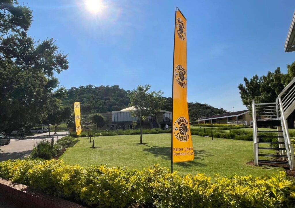 IKaizer Chiefs isiselana ngabadlali nelaseKZN