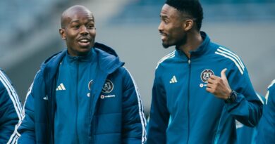 I-Orlando Pirates ibophele eliqinile koweLupopo