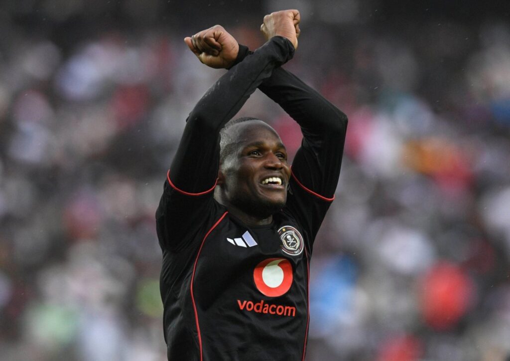 Inkakha ixwayisa abagiya ngethambo le-Orlando Pirates 