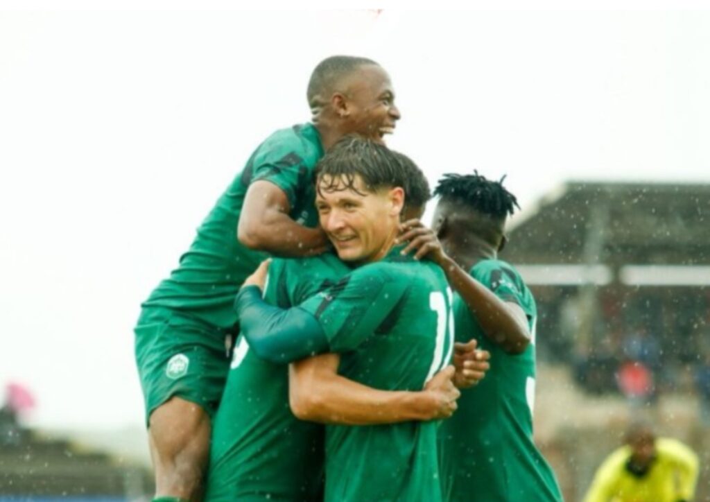 AmaZulu alwela ukunyuka, iSiwelele sifuna ukubaleka izembe