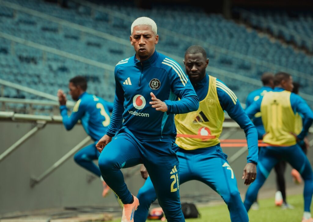 I-Pirates isingambhalisa ‘ozovala isikhala sika-Hotto’
