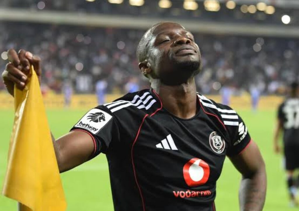 Ikusasa lika-Mabasa kwiBucs alicaci, i-Chiefs ‘igebhile’