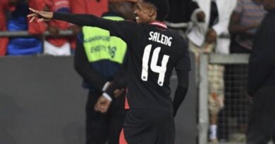 Kuvela okwenze iSundowns isayine uMonnapule Saleng 