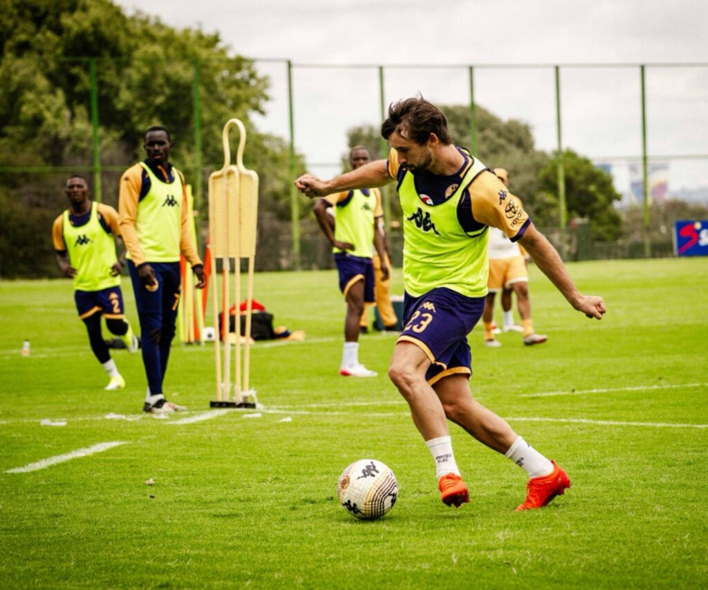 OweChiefs nezithembisayo ngo-Ethan Chislett noShange 