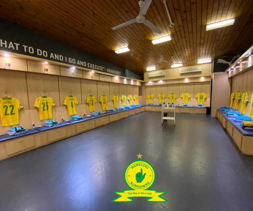 Umhlaziyi uhlonza uqhekeko olubi kwiMamelodi Sundowns