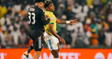 IPirates inethuba elingcono kuneDowns kweseligi - De Sa