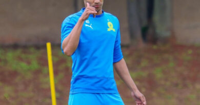 URivaldo Coetzee ezingxoxweni zokujoyina elePSL