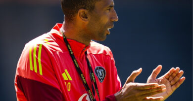 U-Ouaddou usolwa ngephutha elingashwebisa iPirates iligi